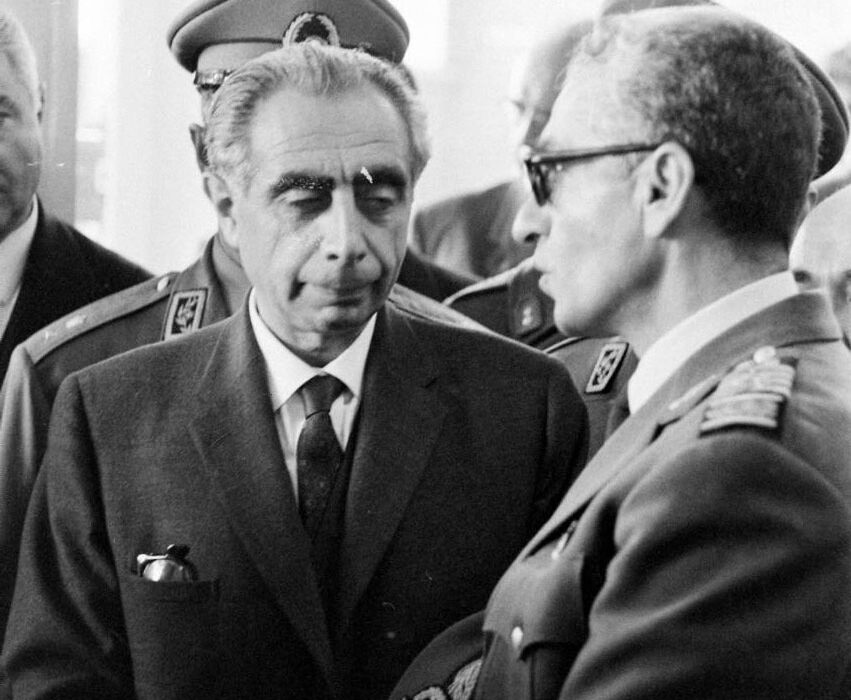 می‌ترسم دیگر کسی باقی نماند