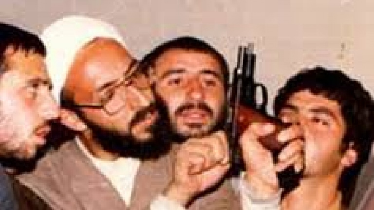 هادی غفاری: عوامل آمریکا با مواد محترقه قصد ترور مرا داشتند!