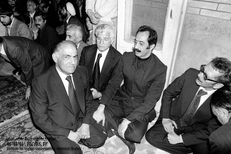 داریوش فروهر از جبهه ملی جدا شد