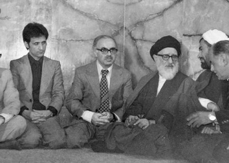 افشاگری دانشجویان در مورد وزیر ارشاد؛ اطلاعاتی که میناچی به سفارت آمریکا تحویل میداد/ میناچی دستگیر و با مداخله  بنی صدر آزاد شد